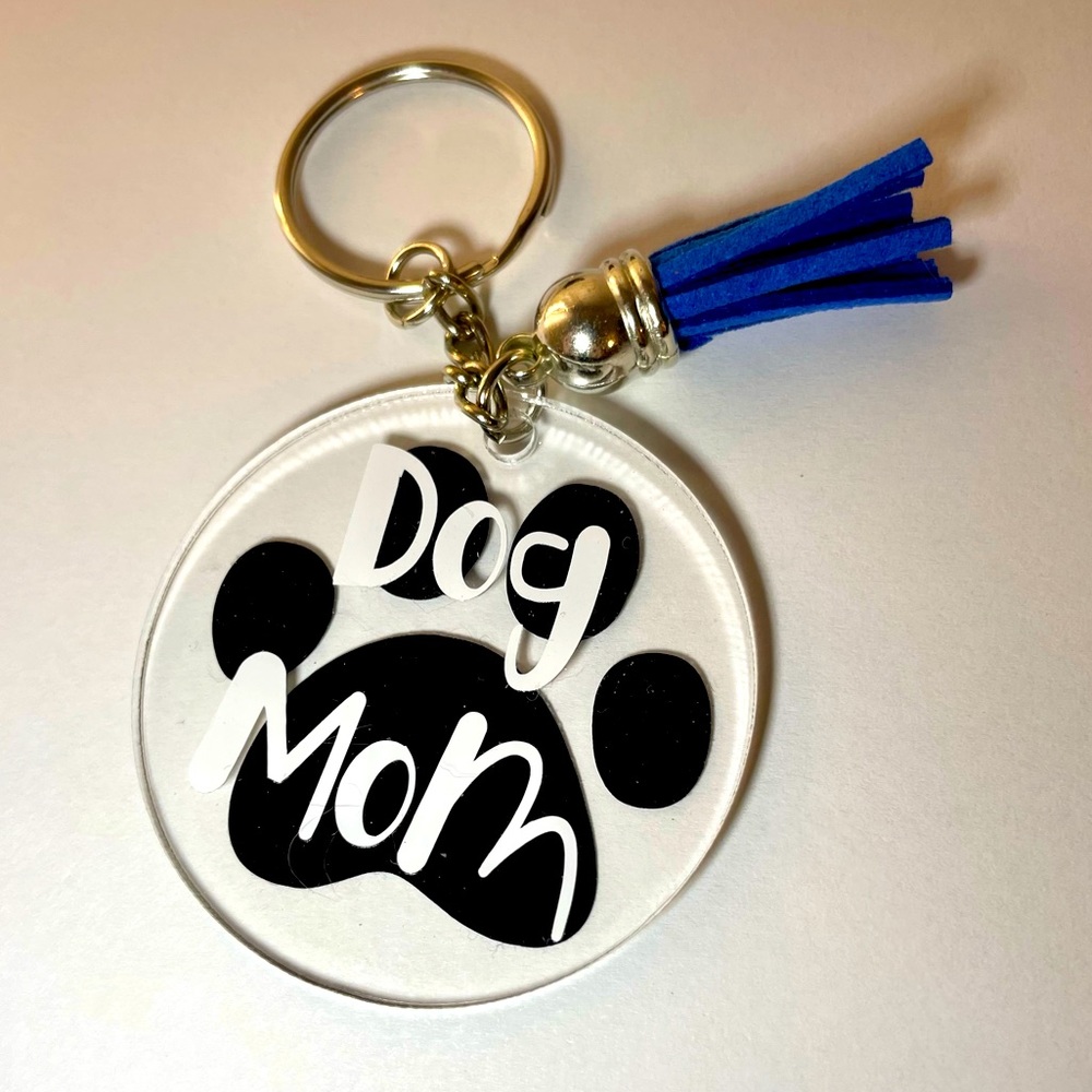 Dog Mom Key Fob - Picture 1 of 1